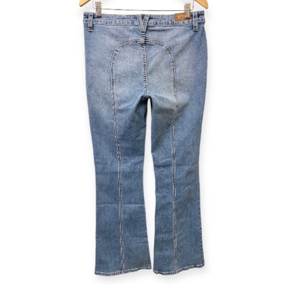 Shyanne Flare 32 (US 13/14) Jeans Back Seams Mid Rise Women’s Stretch Cowgirl - Picture 3 of 13